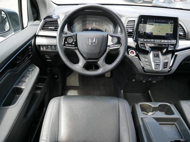 Photo of 2023 Modern Steel Metallic Honda Odyssey