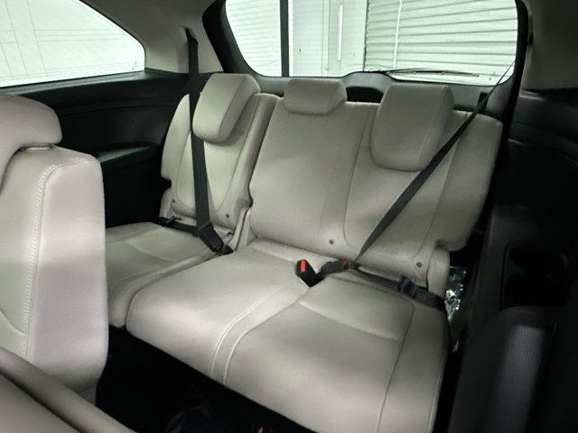 Photo of 2025 Radiant Red Metallic II Honda Odyssey
