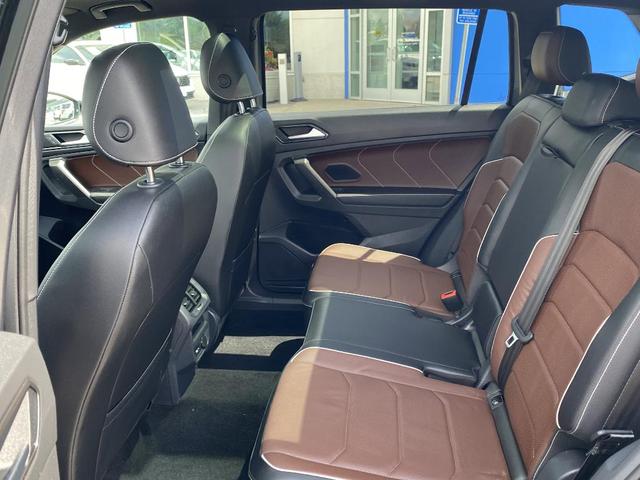 Photo of 2022 Platinum Gray Metallic Volkswagen Tiguan