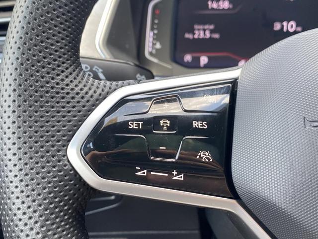 Photo of 2022 Platinum Gray Metallic Volkswagen Tiguan