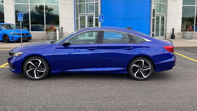 Photo of 2022 Still Night Pearl Honda Accord