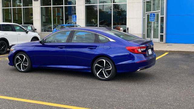 Photo of 2022 Still Night Pearl Honda Accord
