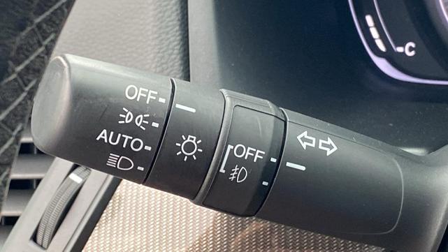 Photo of 2022 Still Night Pearl Honda Accord