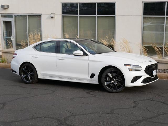 2022 Genesis G70