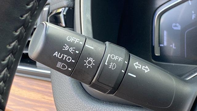 Photo of 2022 Obsidian Blue Pearl Honda CR-V Hybrid