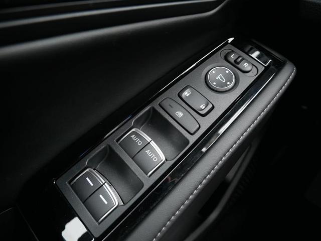 Photo of 2023 Platinum White Pearl Honda Accord Hybrid
