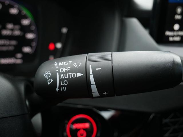 Photo of 2023 Platinum White Pearl Honda Accord Hybrid