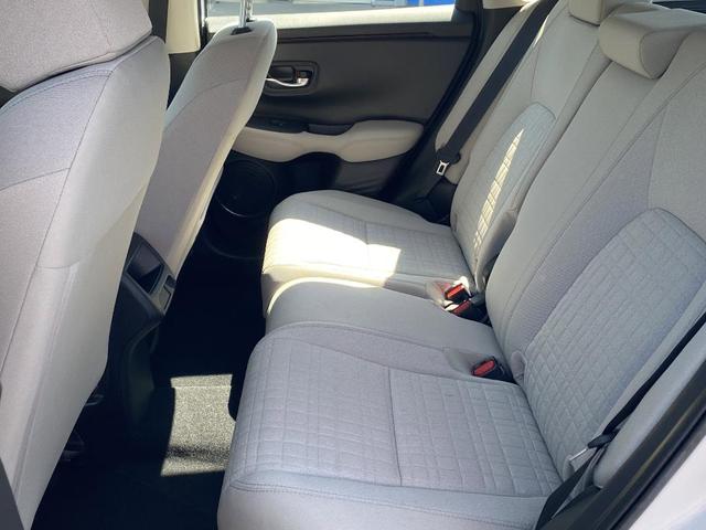 Photo of 2023 Platinum White Pearl Honda HR-V