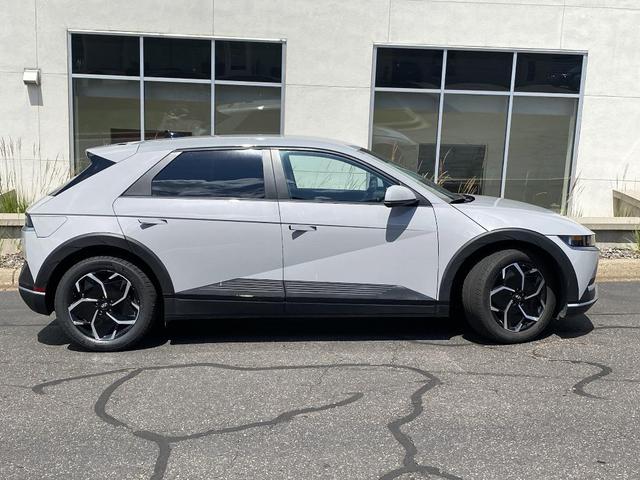 Photo of 2023 Cyber Gray Hyundai IONIQ 5