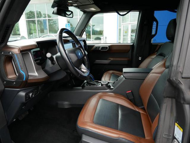 Photo of 2022 CARBONIZEDGRAY Ford Bronco