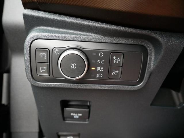 Photo of 2022 CARBONIZEDGRAY Ford Bronco