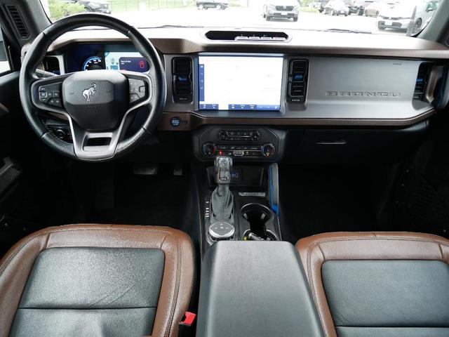 Photo of 2022 CARBONIZEDGRAY Ford Bronco