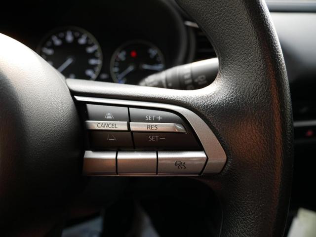 Photo of 2022 Snowflake White Pearl Mazda CX-30