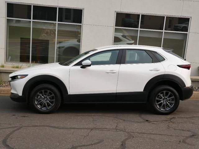 Photo of 2022 Snowflake White Pearl Mazda CX-30