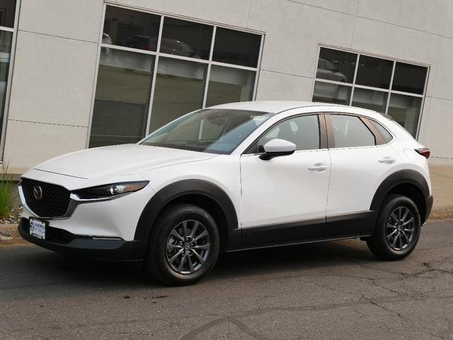 Photo of 2022 Snowflake White Pearl Mazda CX-30