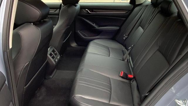 Photo of 2022 Sonic Gray Pearl Honda Accord