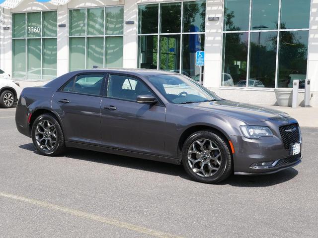 2016 Chrysler 300