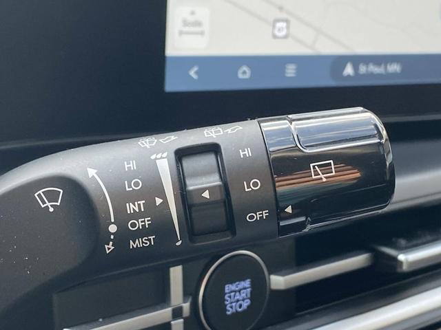 Photo of 2025 Atlantic Blue Hyundai SANTA FE