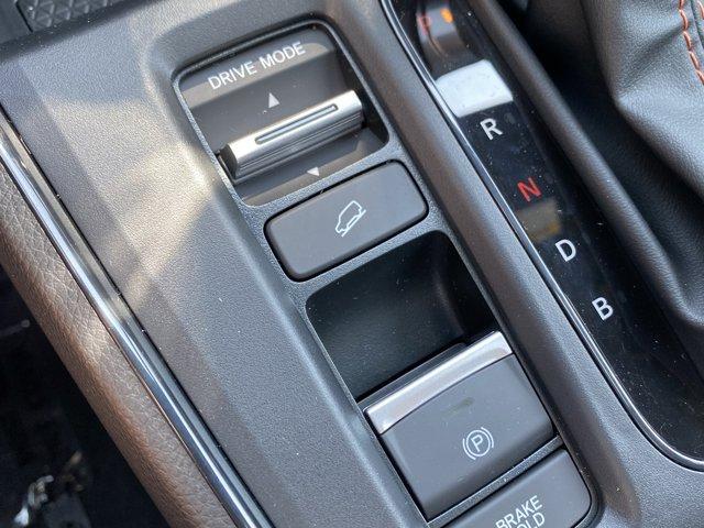 Photo of 2026 Platinum White Pearl Honda CR-V Hybrid