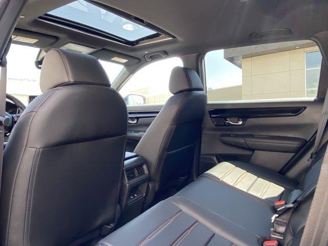 Photo of 2026 Platinum White Pearl Honda CR-V Hybrid