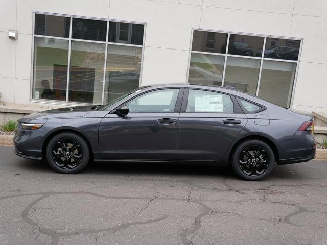 Photo of 2025 Meteorite Gray Metallic Honda Accord