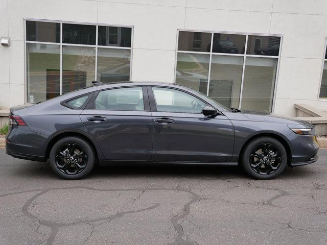 Photo of 2025 Meteorite Gray Metallic Honda Accord