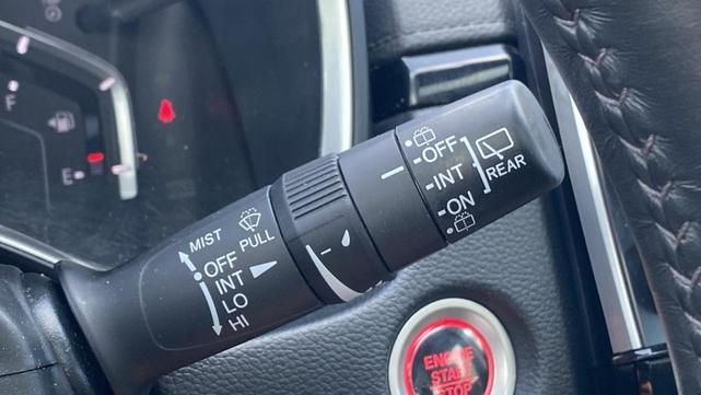 Photo of 2022 Modern Steel Metallic Honda CR-V