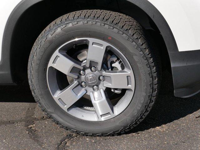 Photo of 2025 Platinum White Pearl Honda Ridgeline