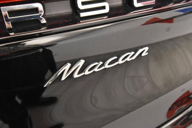 Photo of 2021 Black Porsche Macan