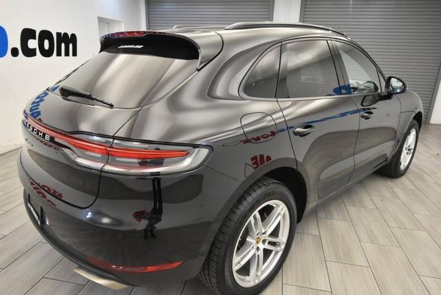 Photo of 2021 Black Porsche Macan