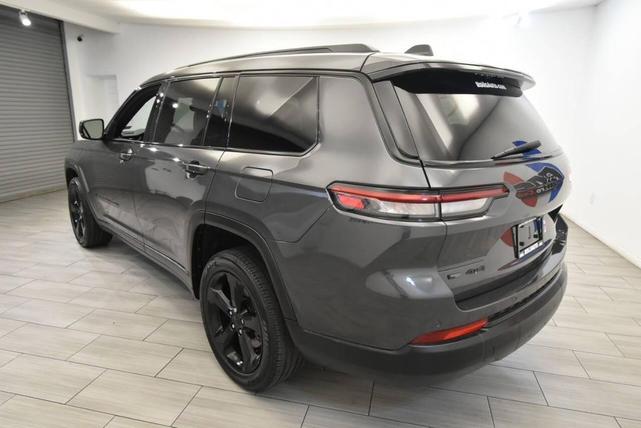 Photo of 2022 Baltic Gray Metallic Clearcoat Jeep Grand Cherokee L