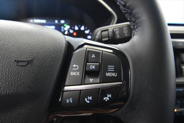 Photo of 2022 Carbonized Gray Metallic Ford Escape