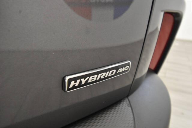 Photo of 2022 Carbonized Gray Metallic Ford Escape