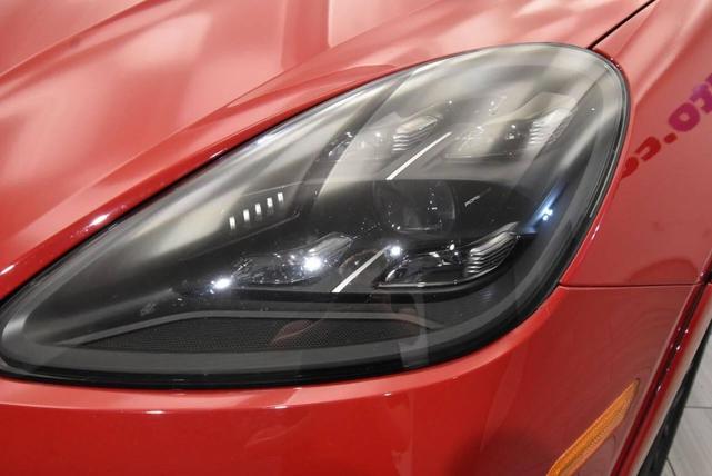Photo of 2021 Carmine Red Porsche Cayenne