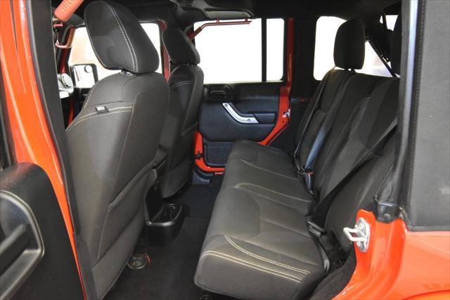 Photo of 2017 Firecracker Red Clearcoat Jeep Wrangler Unlimited