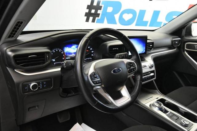 Photo of 2022 Agate Black Metallic Ford Explorer