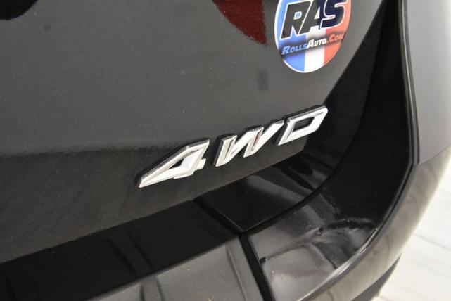 Photo of 2022 Agate Black Metallic Ford Explorer