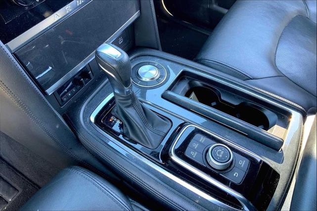 Photo of 2022 Super Black Nissan Armada