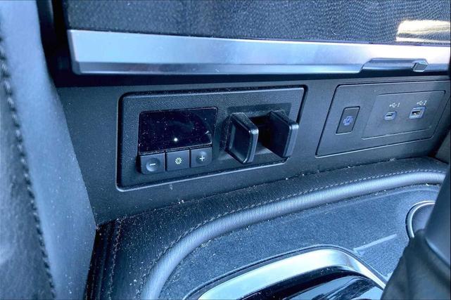 Photo of 2022 Super Black Nissan Armada