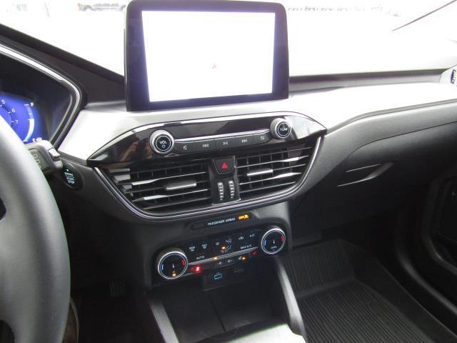 Photo of 2022 Red Ford Escape