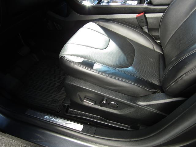 Photo of 2019 Magnetic Ford Edge