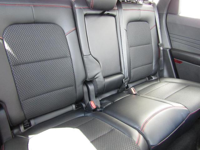 Photo of 2025 Star White Ford Escape