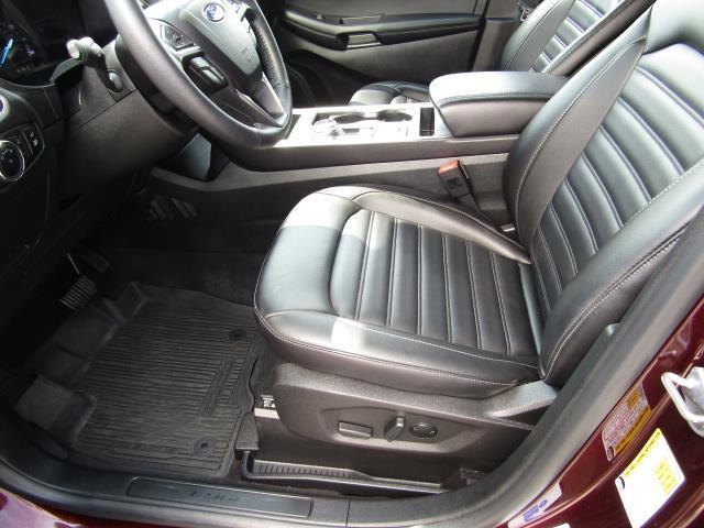 Photo of 2024 Burgundy Velvet Ford Edge