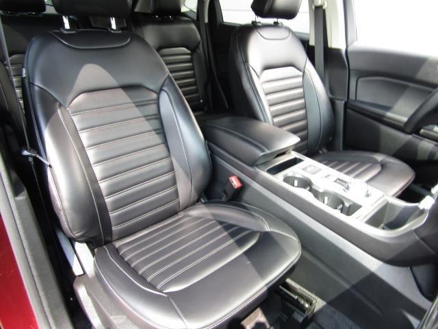 Photo of 2024 Burgundy Velvet Ford Edge