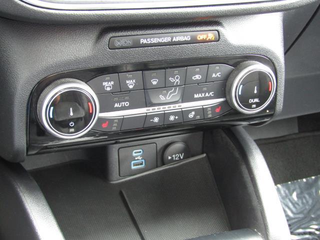 Photo of 2022 Red Ford Escape