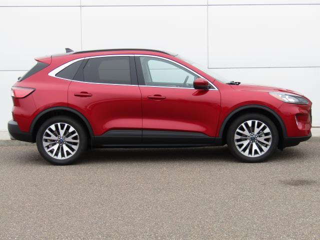 Photo of 2022 Red Ford Escape