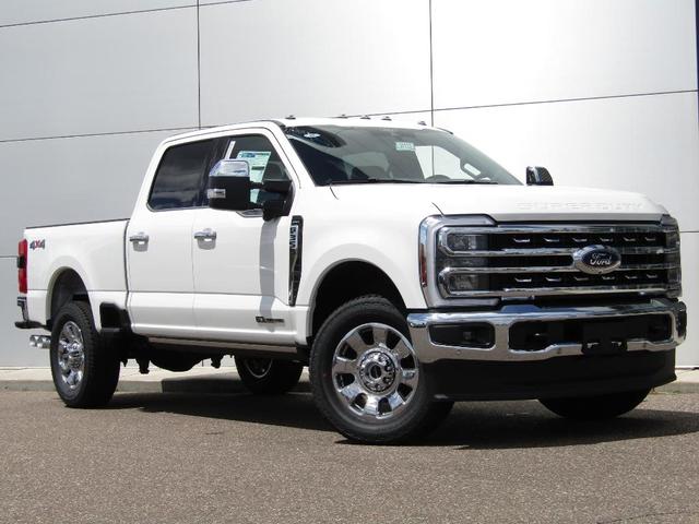 Photo of 2025 Star White Ford F-350