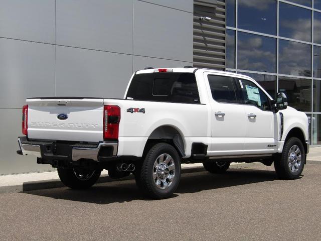 Photo of 2025 Star White Ford F-350