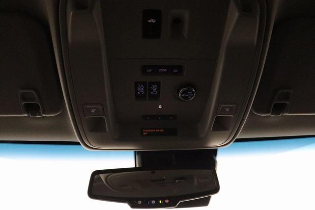 Photo of 2018 Dark Sapphire Blue Metallic GMC Yukon