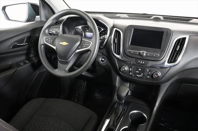 Photo of 2023 Mosaic Black Metallic Chevrolet Equinox